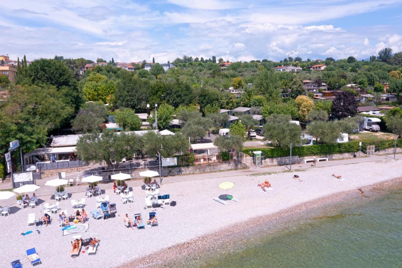 Camping Porto Srl Hotel Moniga del Garda Екстериор снимка