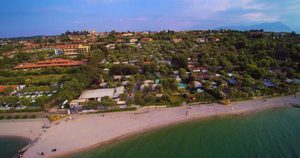 Camping Porto Srl Hotel Moniga del Garda Екстериор снимка